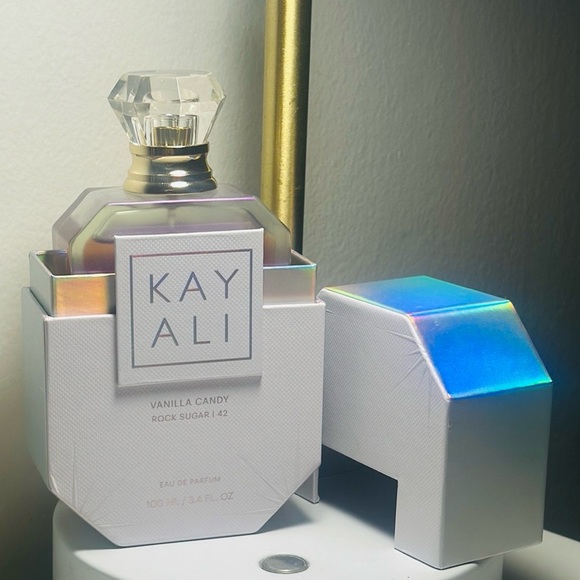 Kayali🍬🩷 - Picture 7 of 10